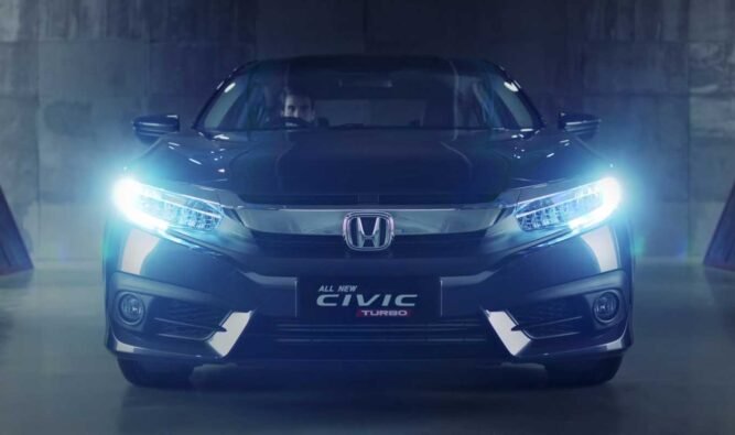 Honda Civic – Balanced choice at Affordable Price