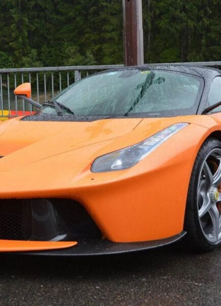 Ferrari LaFerrari limited edition: Strong, Bold And Powerful