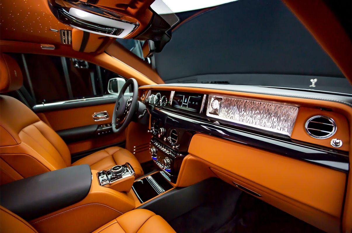 Rolls Royce Phantom 2018 – Interior’s First Look Rolls Royce Phantom 2018 – Interior’s First Look