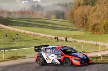 Neuville Clinches WRC Rally Australia Win After Dramatic