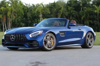 Mercedes-AMG GT C Roadster—Classy yet Innovative