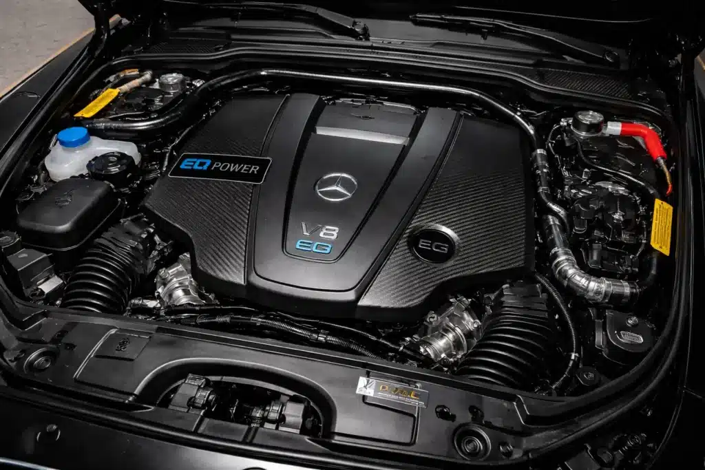 Mercedes-Benz G 580 engine