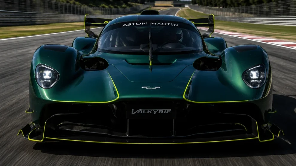 Aston Martin Valkyrie frontview