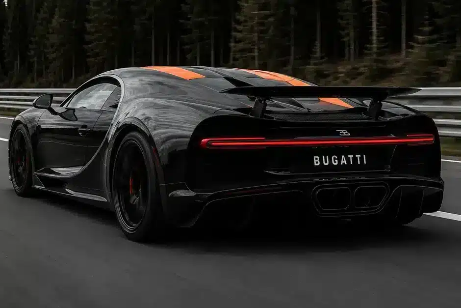 bugatti chiron backview