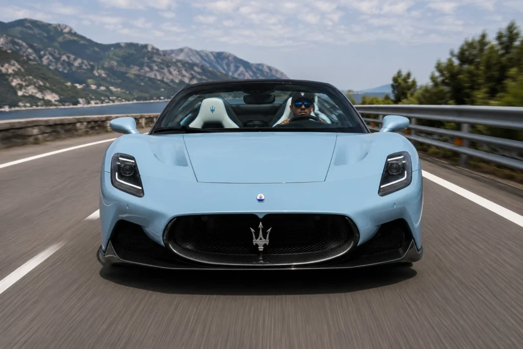 Maserati MCPura Cielo frontview