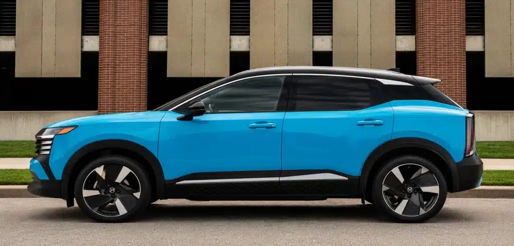 nissan kicks sideview
