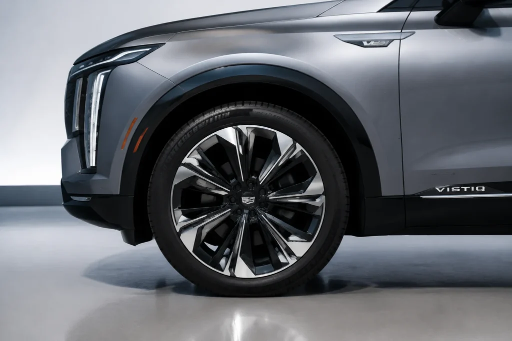 cadillac vistiq wheel