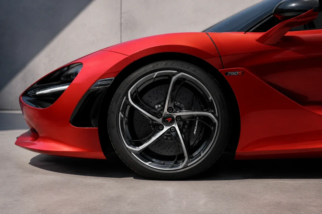 mclaren 750s wheel