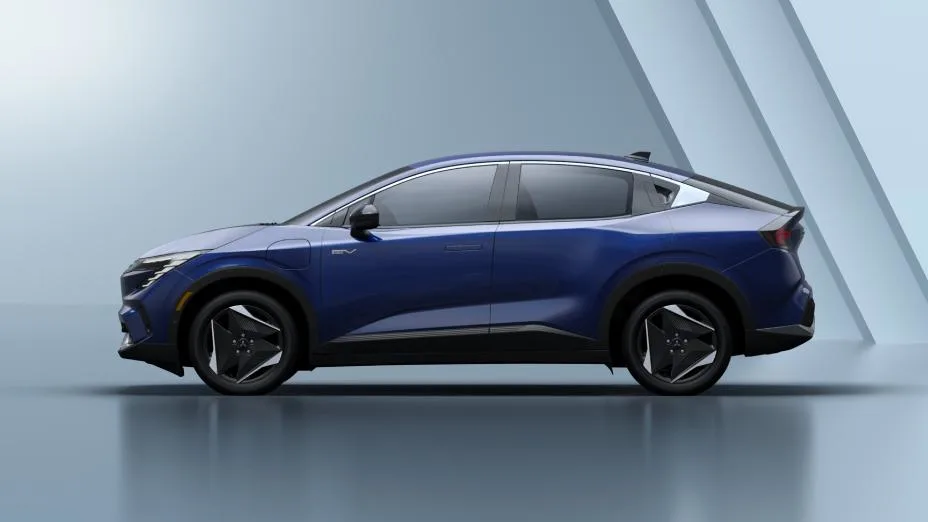 2027 Mitsubishi Eclipse sideview