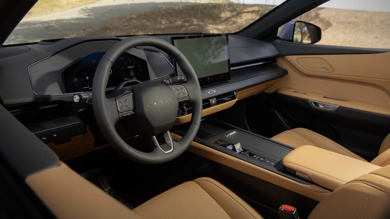 Lexus es 500e interior