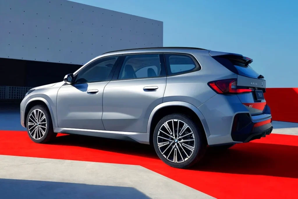 bmw x1 lwb sideview