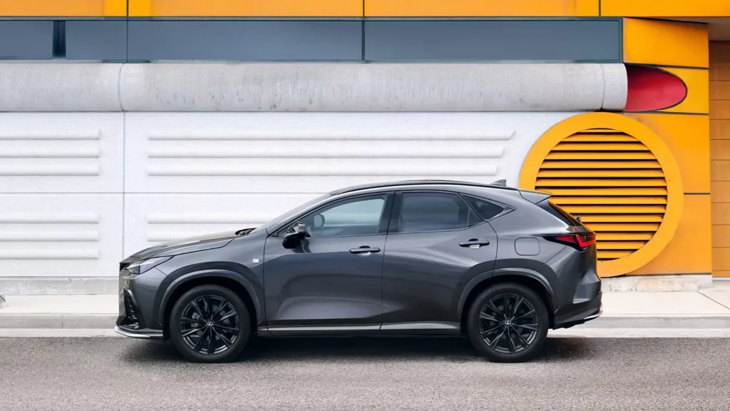 Lexus NX 2027